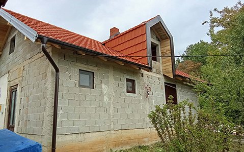 Krovovi Rade, Izrada krovova i temelja, Kosjerić, Zapadna Srbija